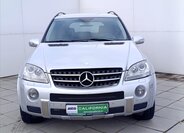 Mercedes-Benz Třídy M SUV / Terénní 3,0 l 165 kw