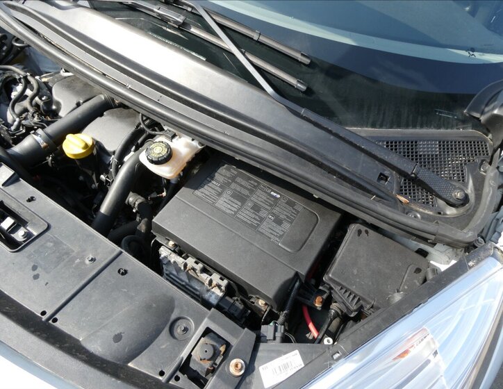 Renault Scénic MPV 1,5 l 81 kw