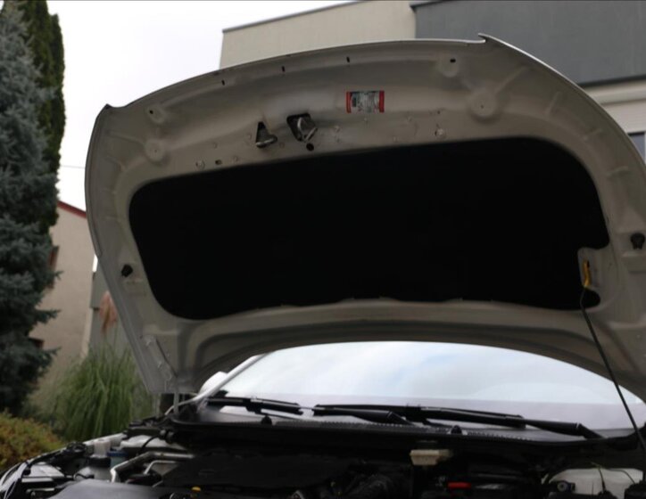 Peugeot 308 Kombi 1,5 l 96 kw