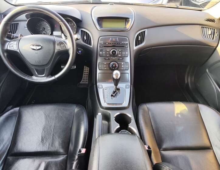 Hyundai Genesis Kupé 0,0 223 kw