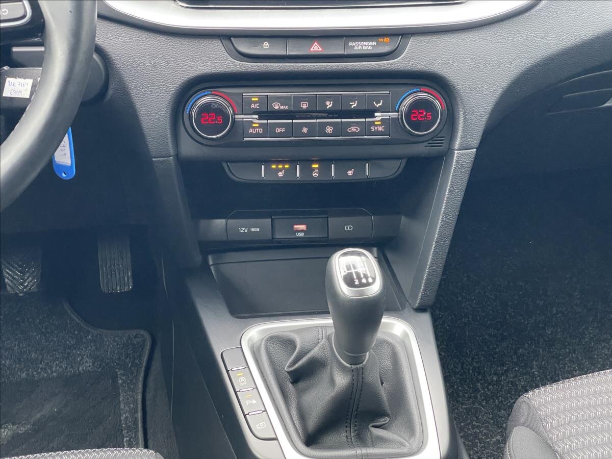 KIA Ceed Hatchback 998,0 74 kw