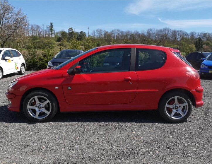 Peugeot 206 Hatchback 1,4 l 50 kw