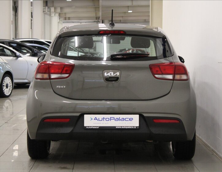 KIA Rio Hatchback 998,0 73 kw