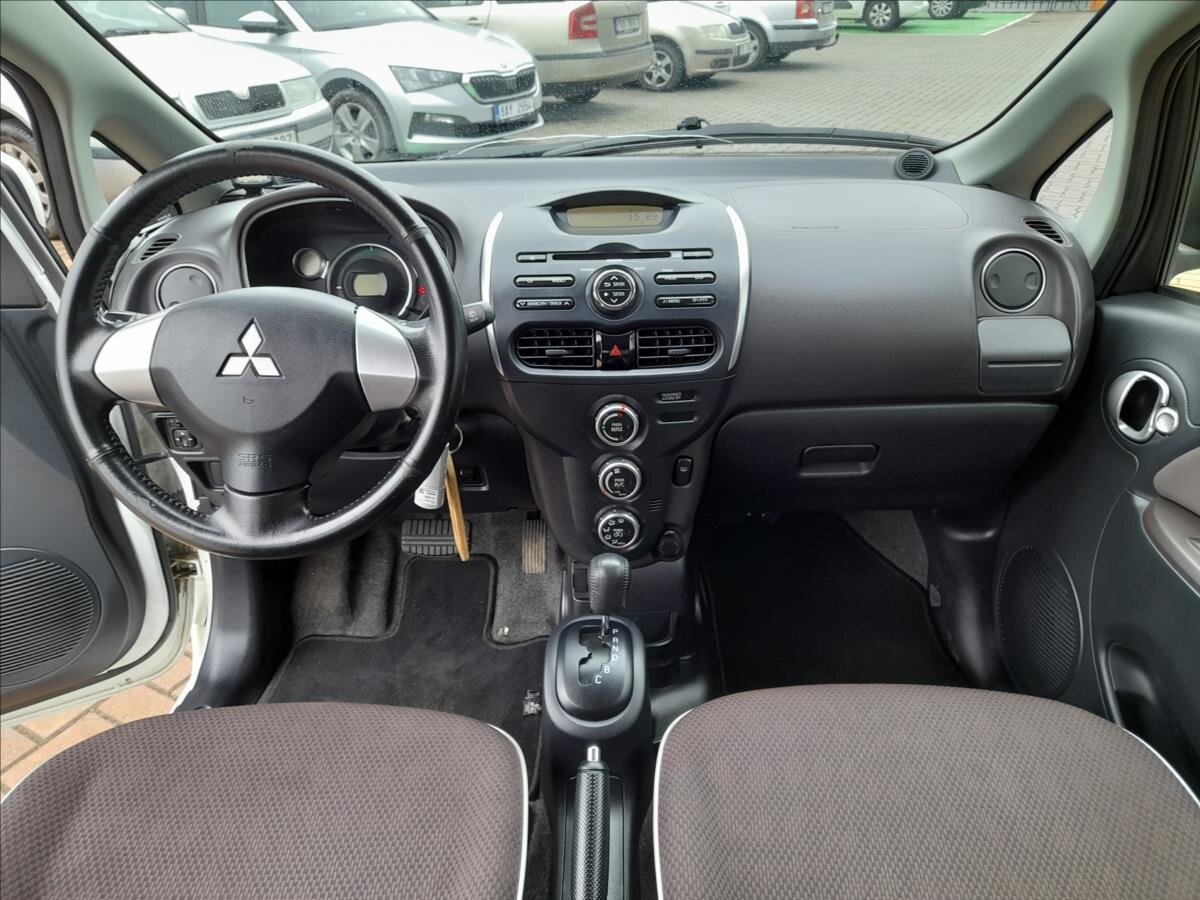 Mitsubishi Ostatní Hatchback 0,0 35 kw