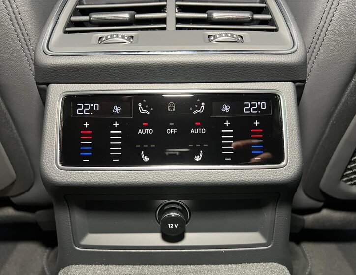 Audi A6 Allroad Kombi 3,0 l 210 kw