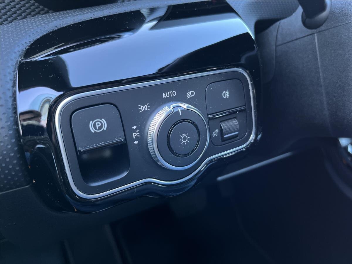 Mercedes-Benz CLA Kombi 2,0 l 85 kw