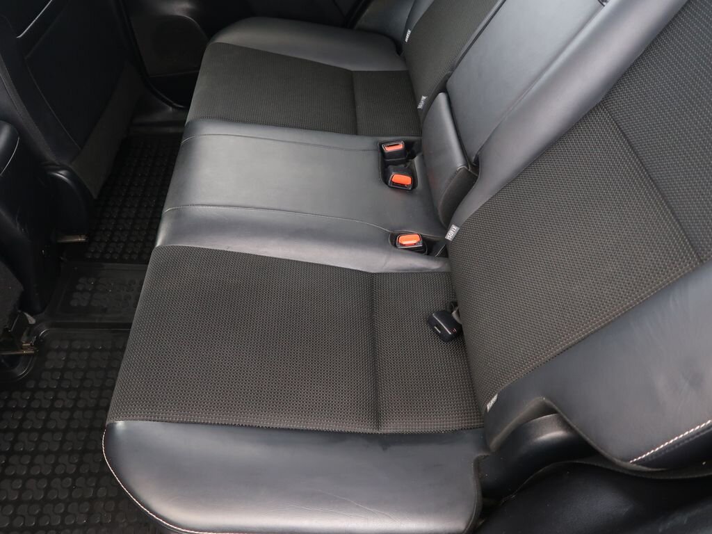 Toyota RAV4 SUV / Terénní 2,5 l 114 kw