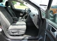 Volkswagen Golf 23