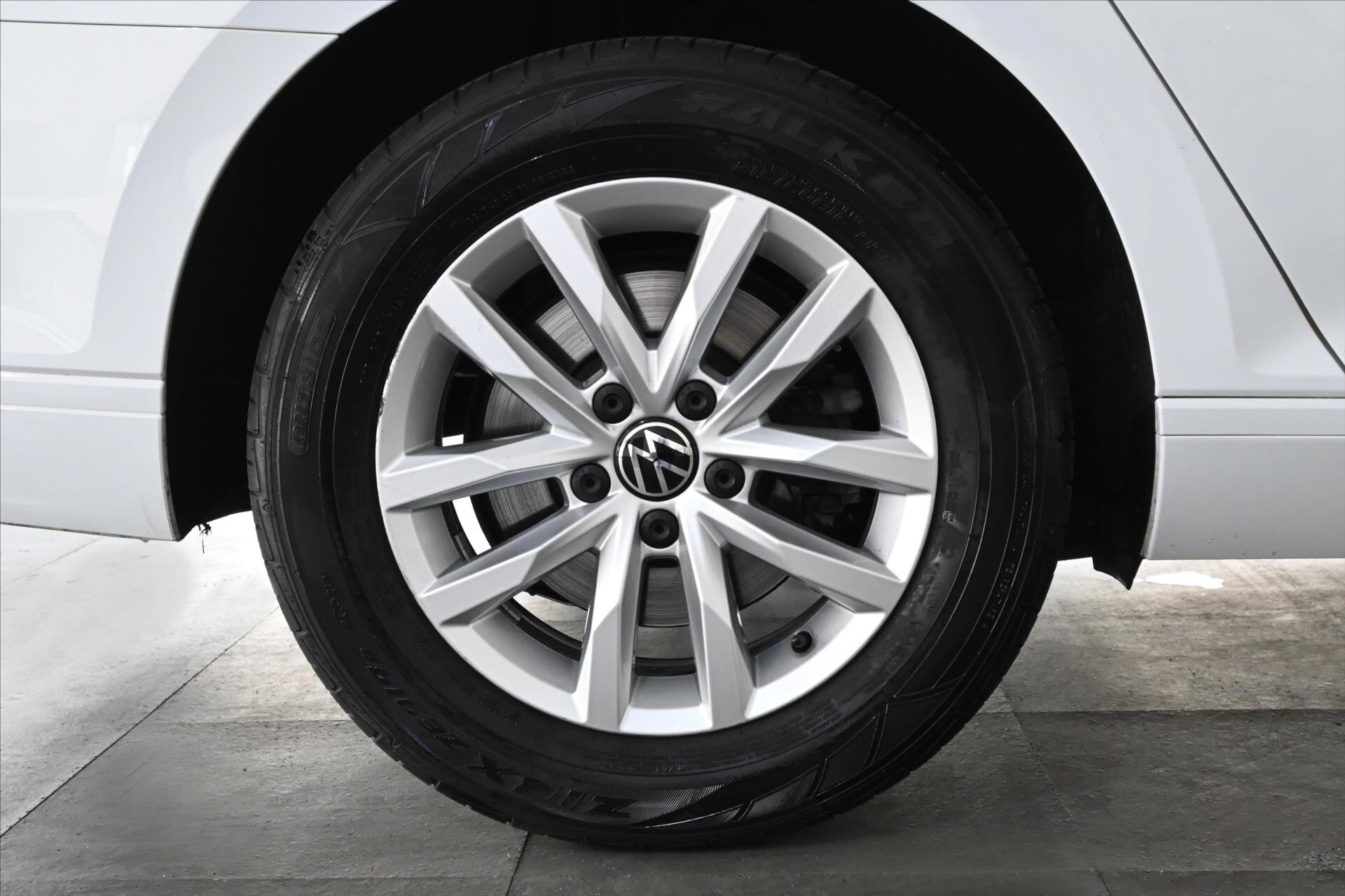 Volkswagen Passat Kombi 2,0 l 110 kw