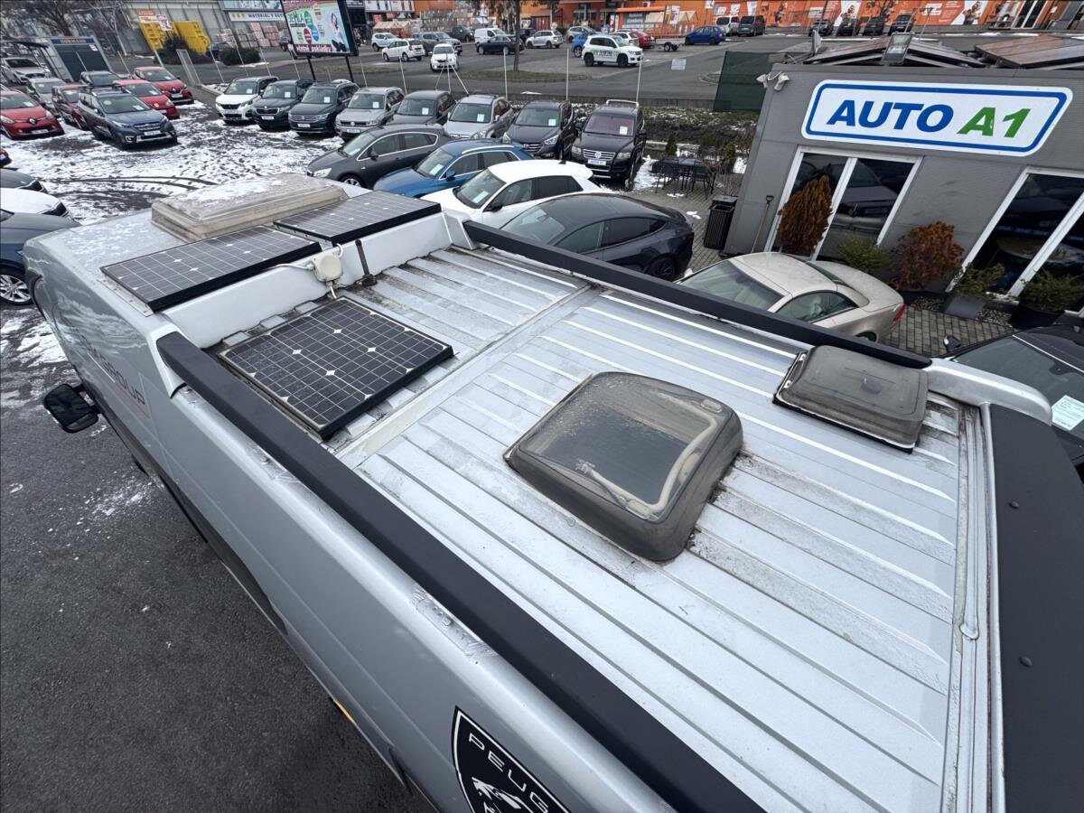 Peugeot Ostatní Ostatní 3,0 l 130 kw