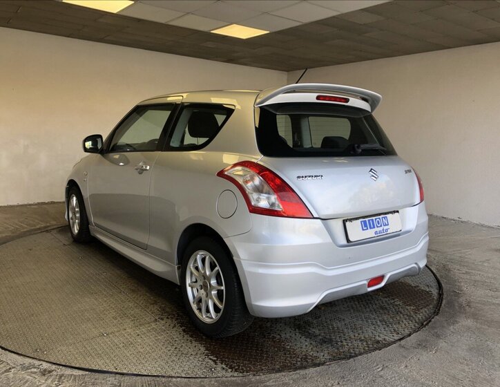 Suzuki Swift 5