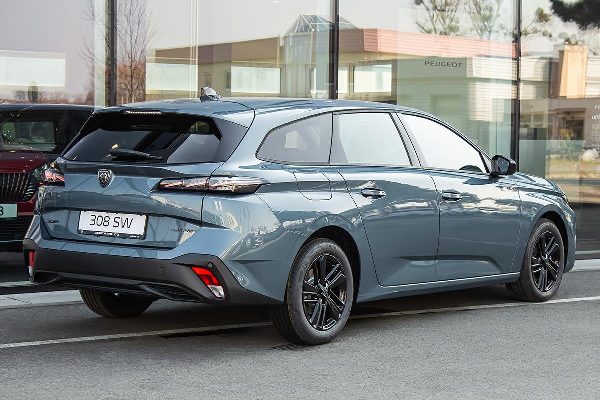 Peugeot 308 Kombi 1,2 l 107 kw