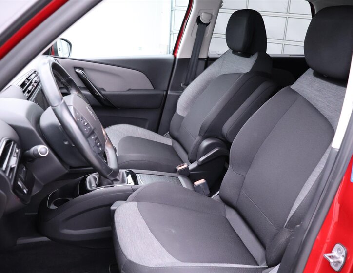 Citroën C4 SpaceTourer 12