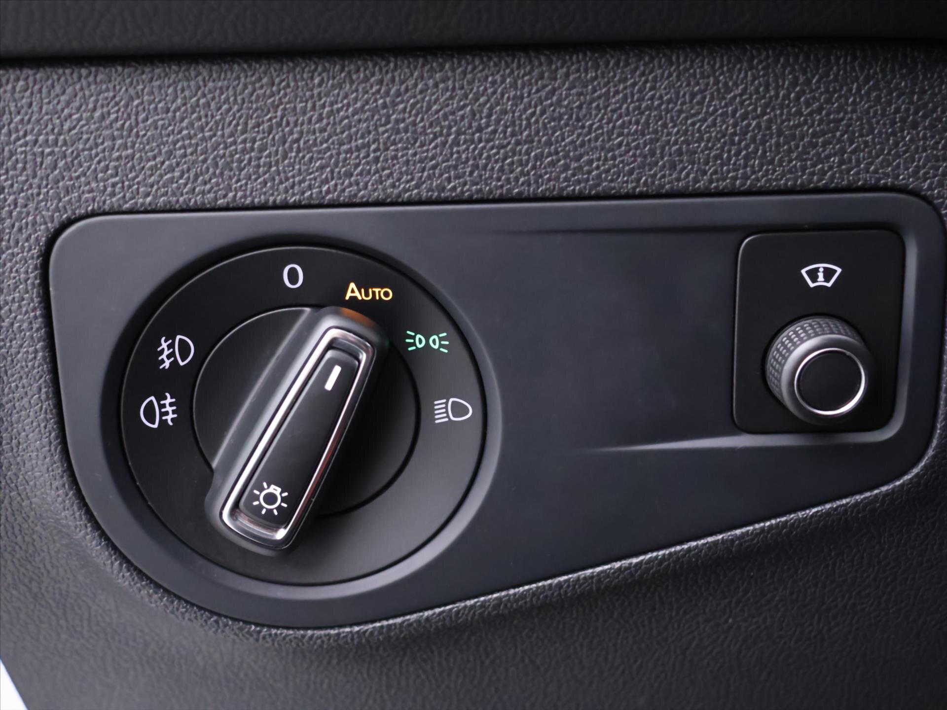 Volkswagen Tiguan SUV 2,0 l 176 kw