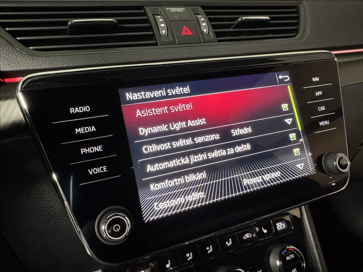 Škoda Superb Kombi 2,0 l 110 kw