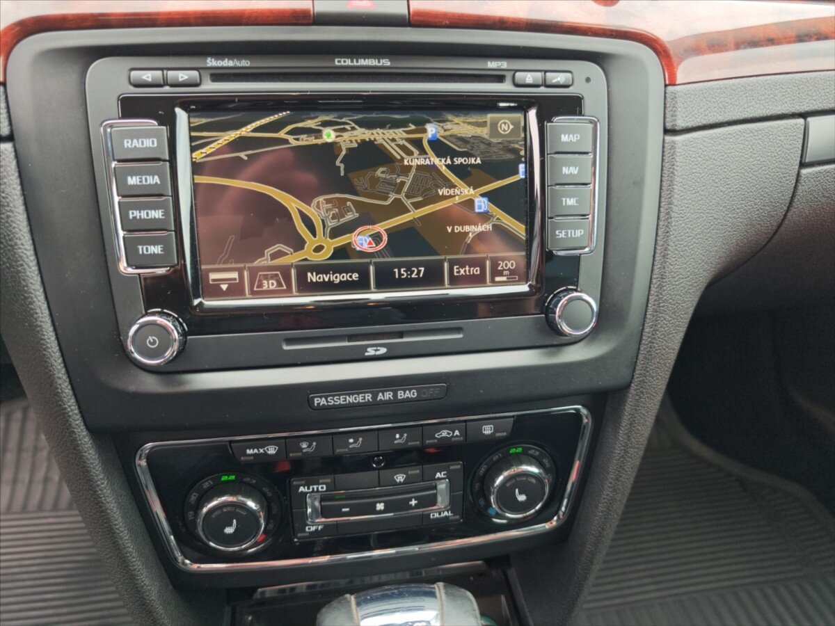 Škoda Superb Kombi 2,0 l 103 kw