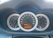 Toyota RAV4 Kombi 2,0 l 112 kw