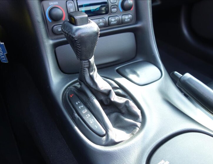 Chevrolet Corvette Kupé 5,7 l 253 kw