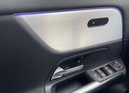 Mercedes-Benz GLA 10