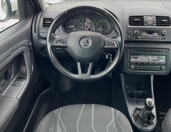 Škoda Roomster 12