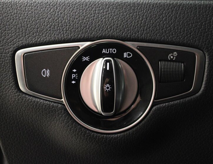 Mercedes-Benz CLS 16