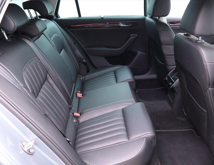 Škoda Superb Kombi 1,4 l 115 kw