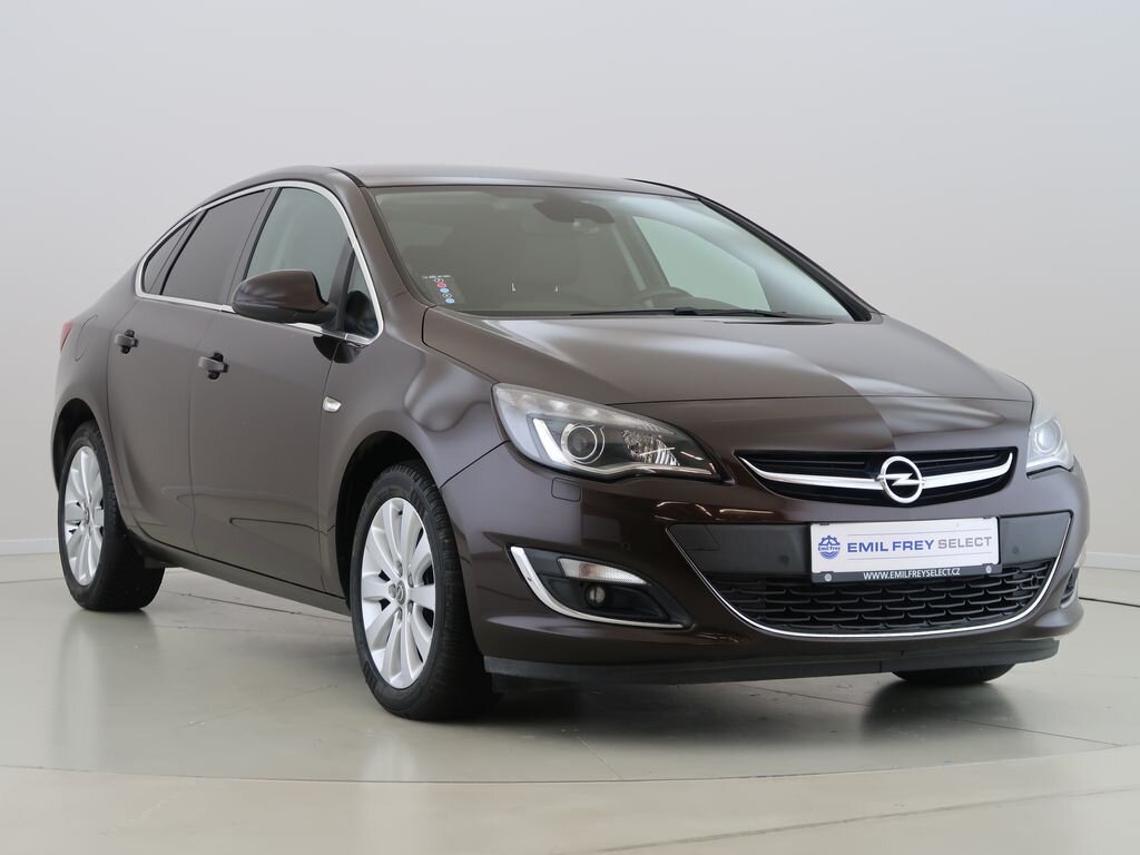 Opel Astra Sedan / Limuzína 1,6 l 100 kw