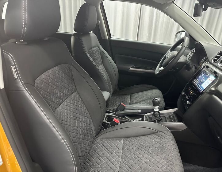Suzuki Vitara 11