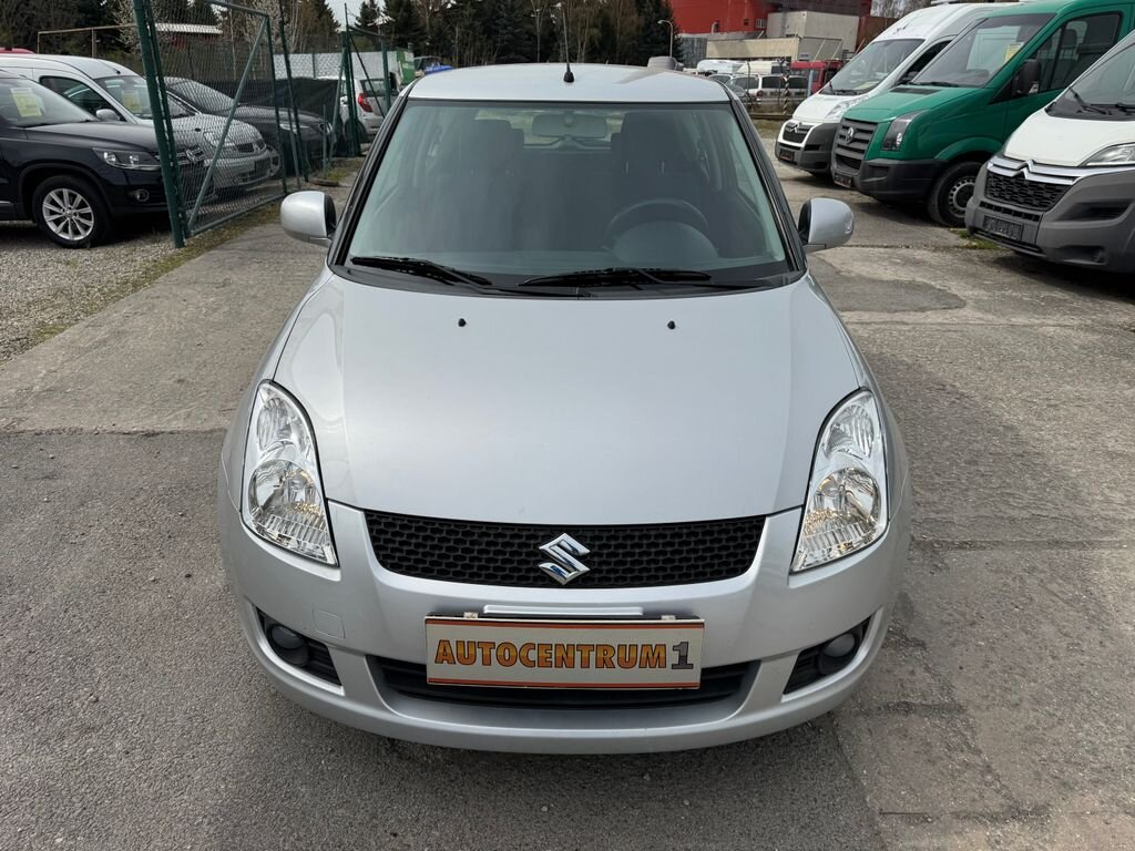 Suzuki Swift Hatchback 1,3 l 67 kw