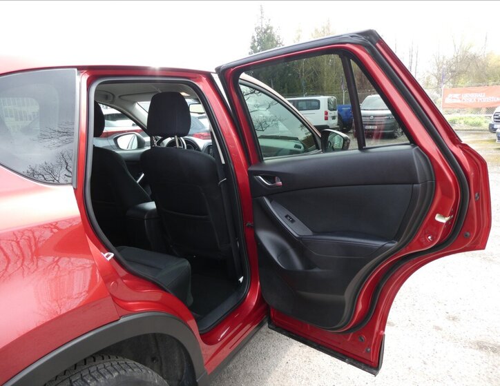 Mazda CX-5 SUV / Terénní 2,0 l 121 kw