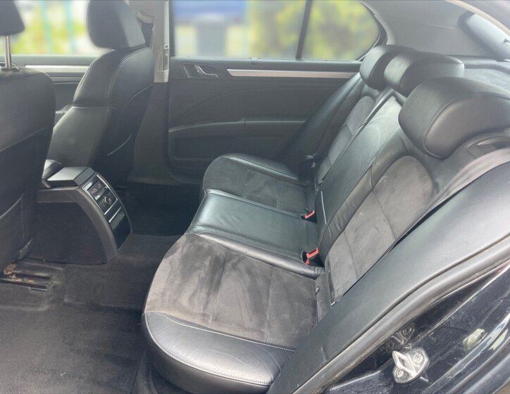 Škoda Superb Liftback 2,0 l 103 kw