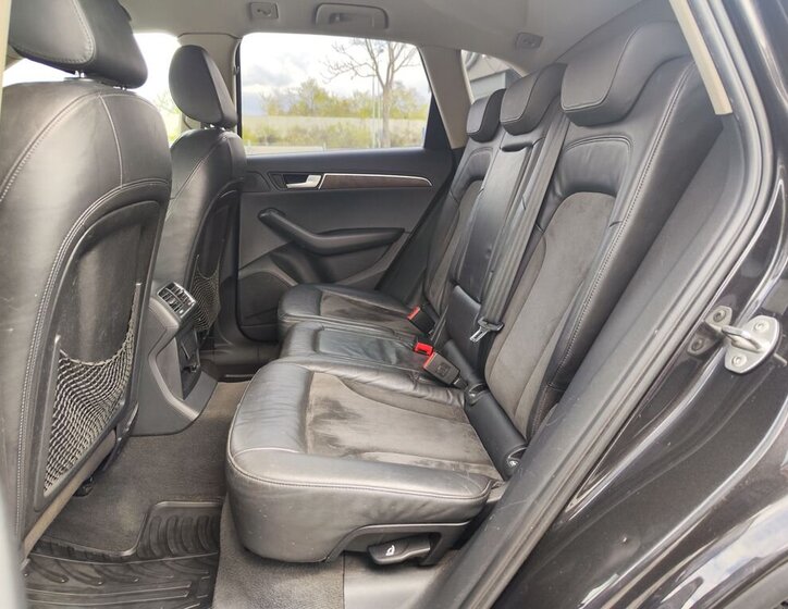 Audi Q5 SUV / Terénní 2,0 l 155 kw