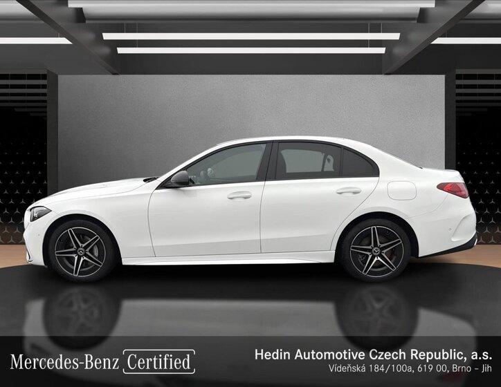 Mercedes-Benz Třídy C Sedan / Limuzína 2,0 l 145 kw