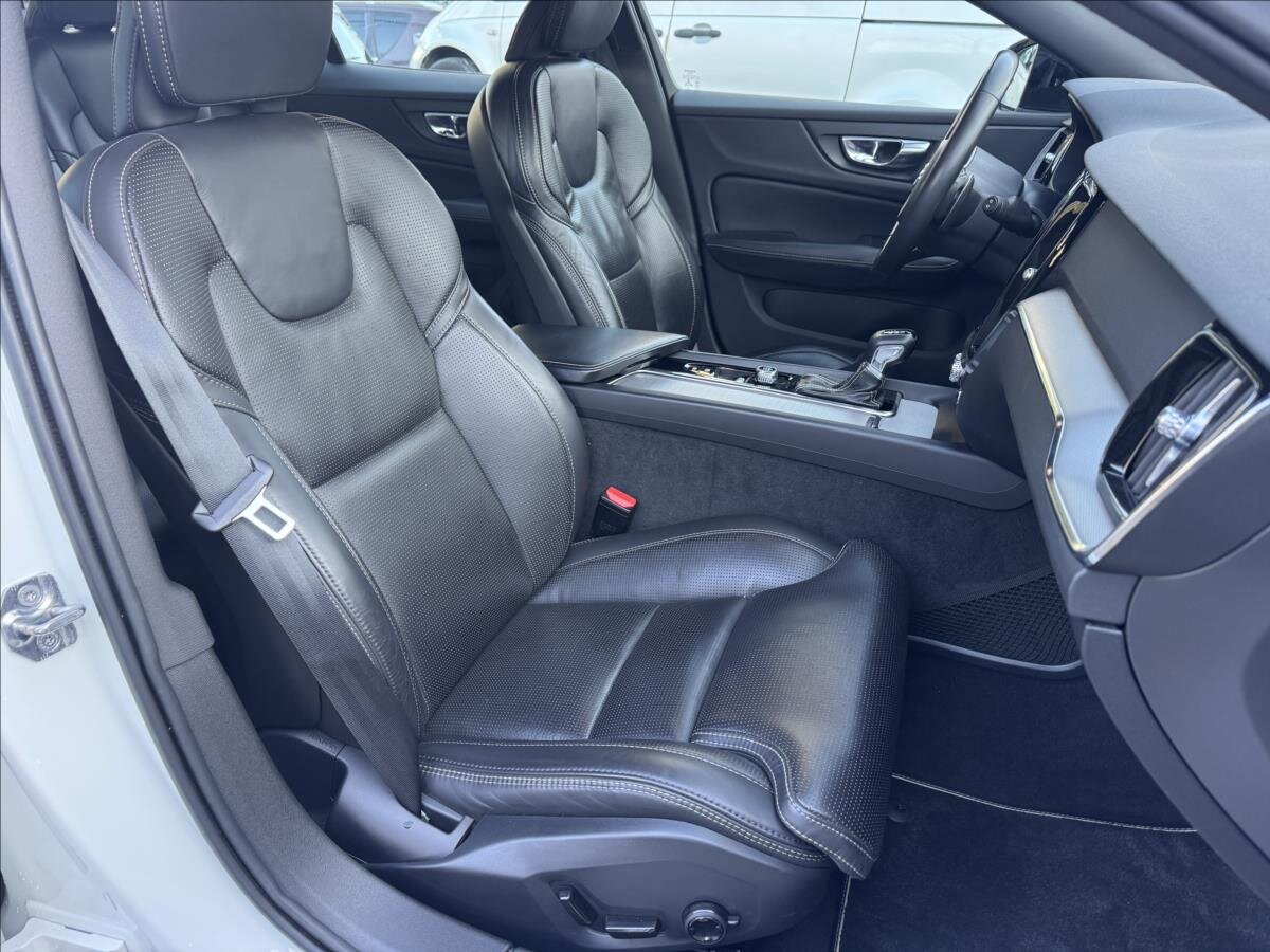 Volvo V60 Kombi 2,0 l 110 kw