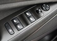 Opel Crossland SUV / Terénní 1,2 l 96 kw