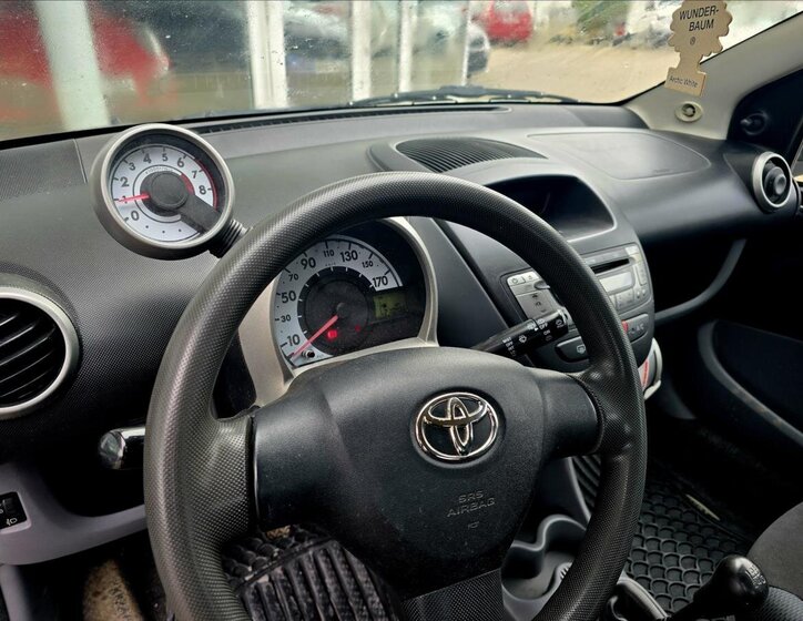 Toyota Aygo 11