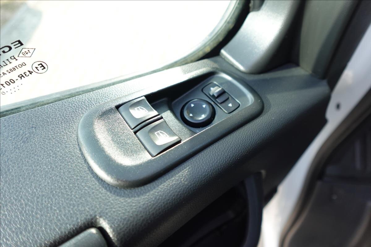 Renault Master Ostatní 2,3 l 107 kw