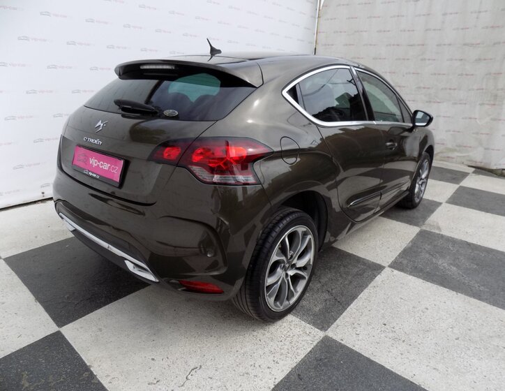 Citroën DS4 Hatchback 2,0 l 120 kw