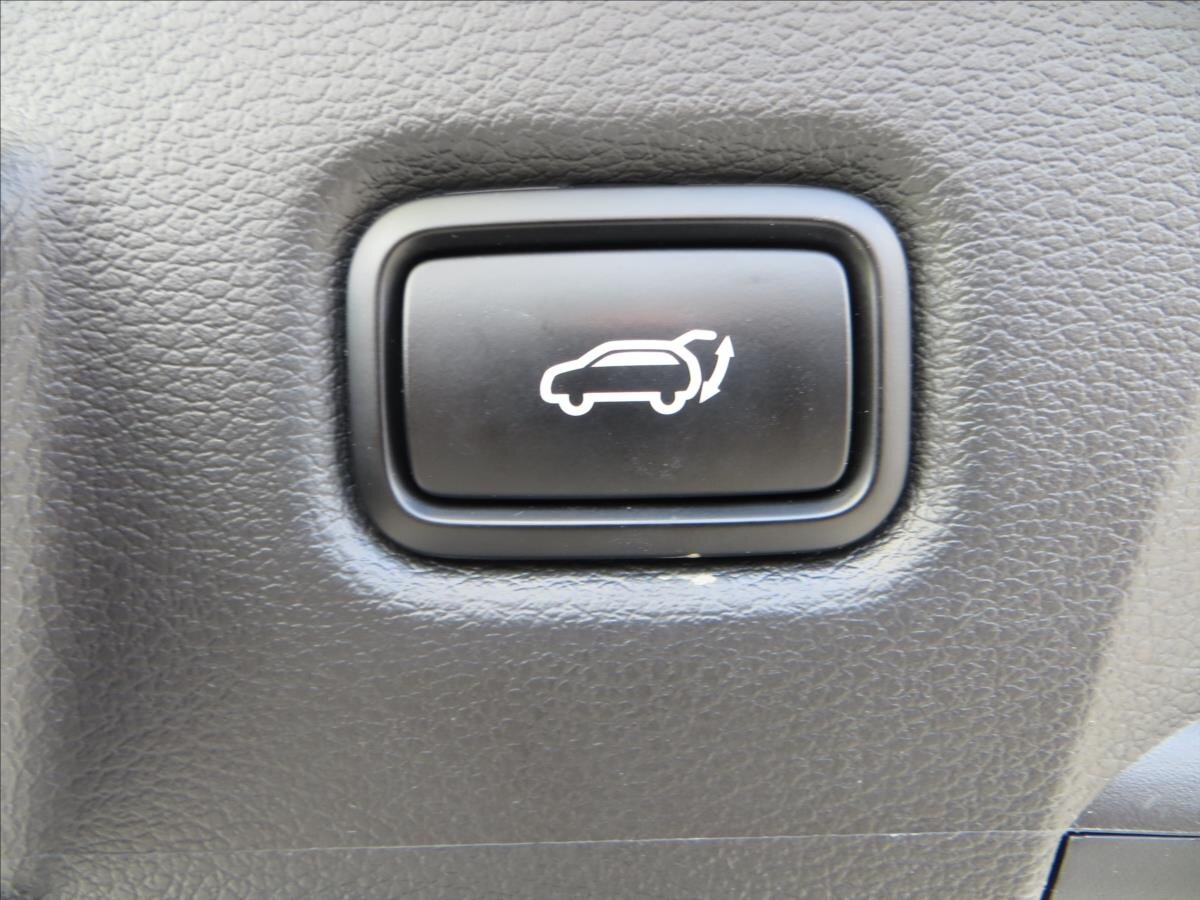 KIA ProCeed Kombi 1,5 l 117 kw