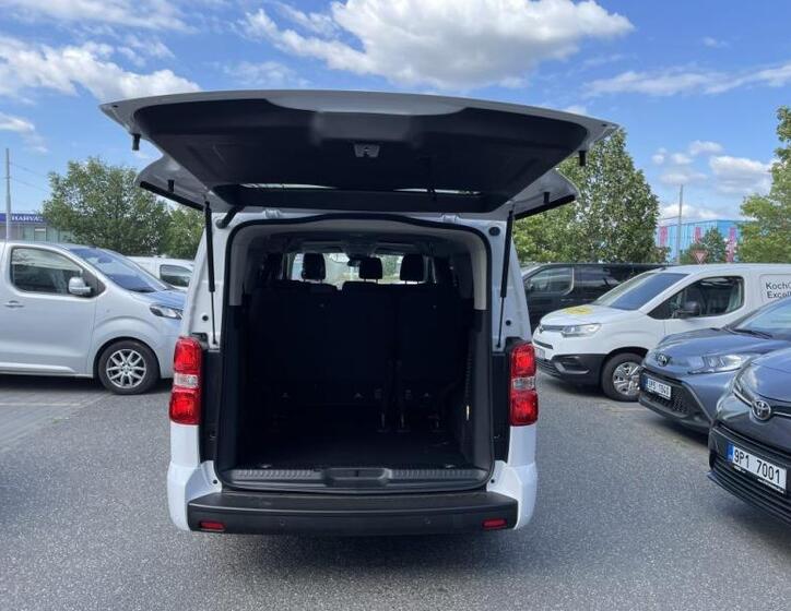 Toyota ProAce Verso 9