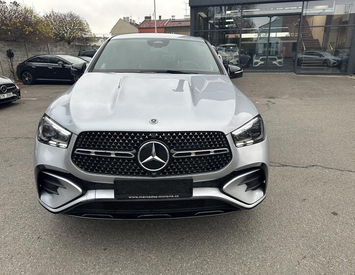 Mercedes-Benz GLE 2