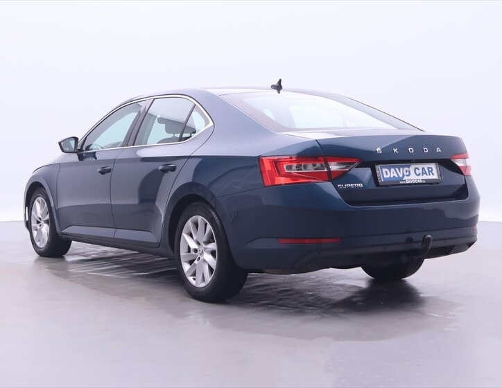 Škoda Superb Liftback 1,5 l 110 kw