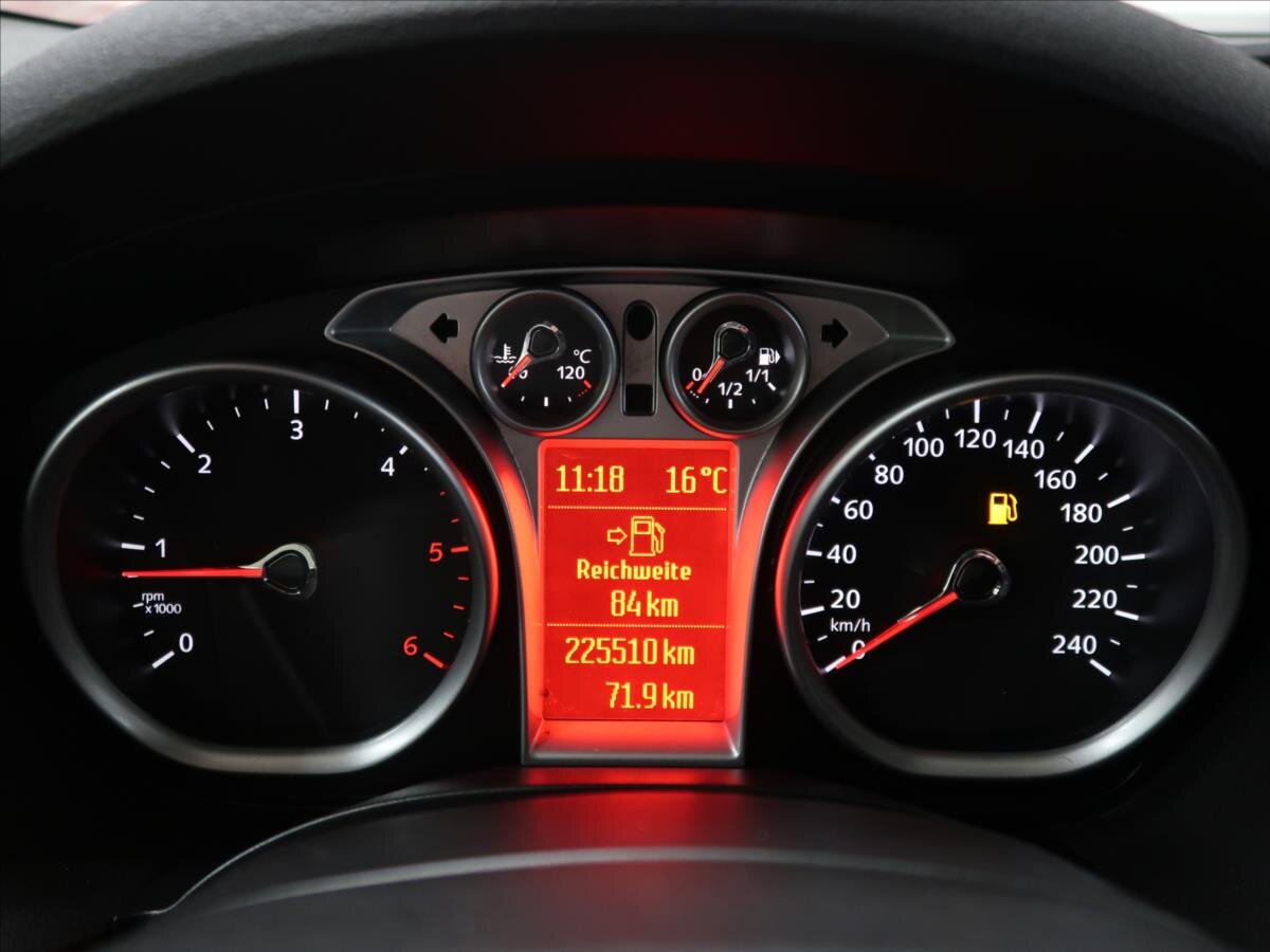 Ford Kuga SUV / Terénní 2,0 l 103 kw