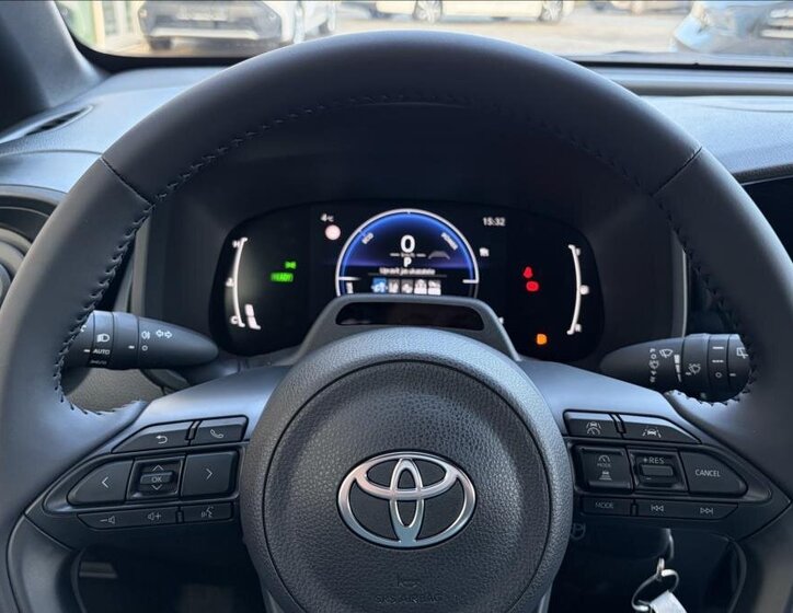 Toyota Aygo Hatchback 1,5 l 85 kw