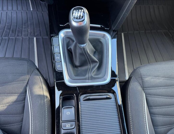 KIA ProCeed Kombi 1,5 l 117 kw