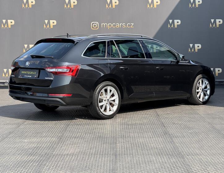 Škoda Superb 6