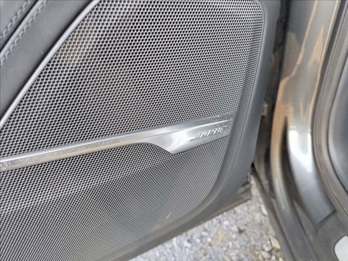 Audi Q7 SUV / Terénní 3,0 l 200 kw