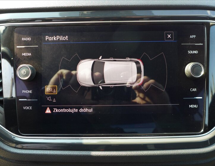 Volkswagen T-Roc SUV / Terénní 2,0 l 110 kw