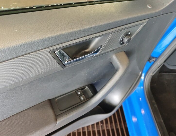 Škoda Fabia Kombi 999,0 70 kw