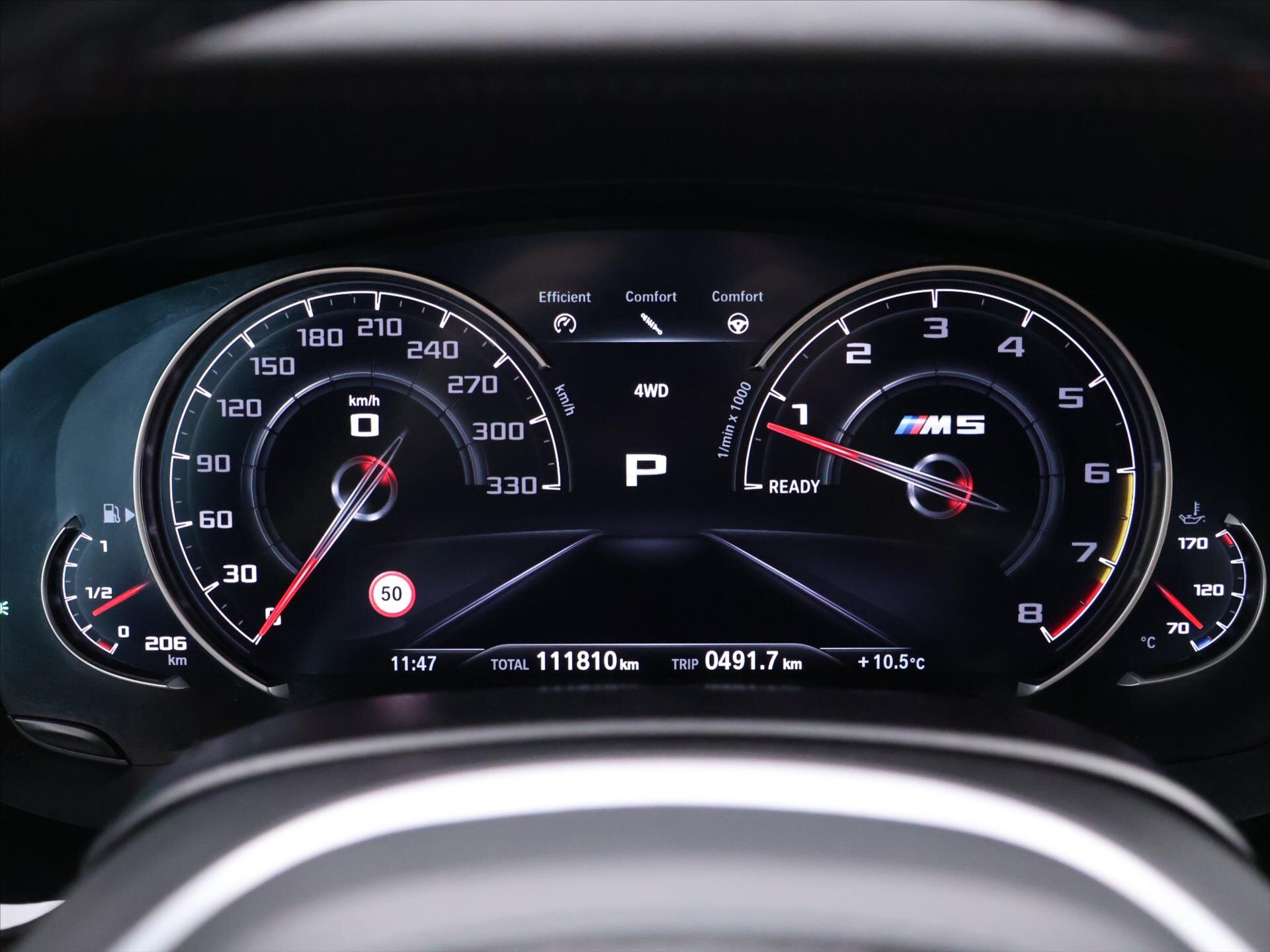 BMW M5 Sedan / Limuzína 4,4 l 441 kw